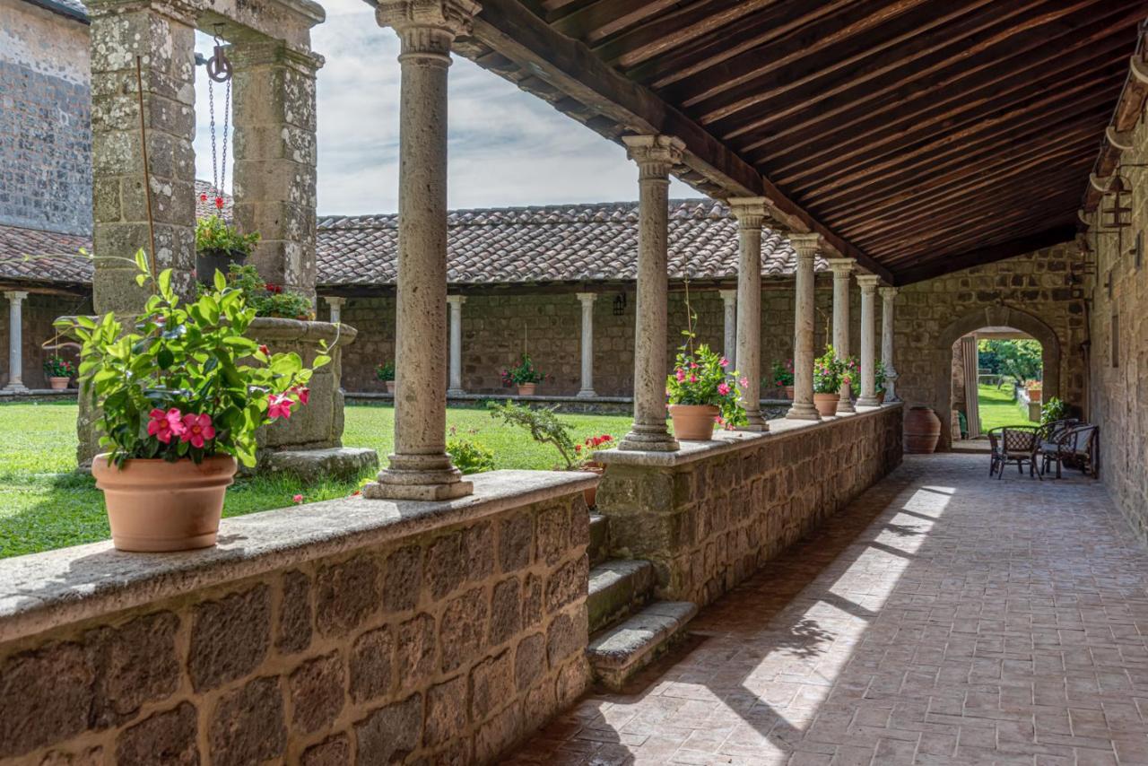 Convento San Bartolomeo Hotel Abbadia San Salvator Bagian luar foto